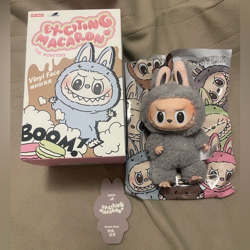 Pop Mart The Monster Labubu Exciting Macaron Sesame Bean